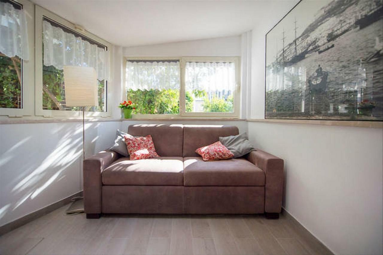 Garden House Apartments In Napoli Eksteriør bilde